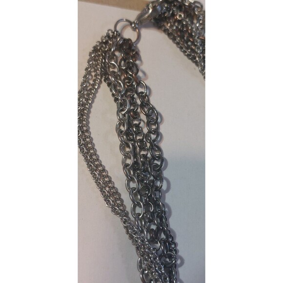 Mixed silvertone chains with glass woven through necklace 26" - Picture 10 of 12